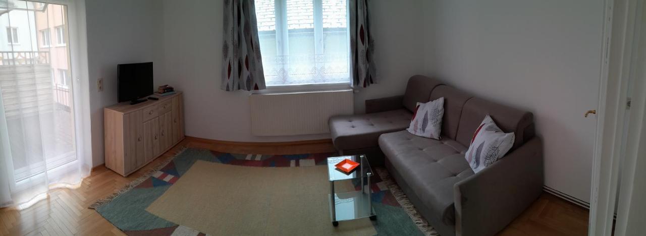 מריהצל Ferienwohnung Schuhhaus Ganster מראה חיצוני תמונה