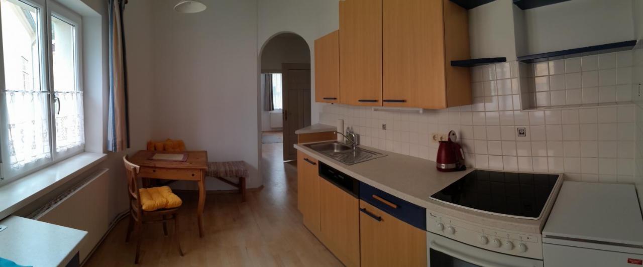 מריהצל Ferienwohnung Schuhhaus Ganster מראה חיצוני תמונה